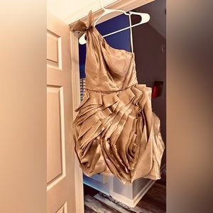 Vera Wang “white” party dress